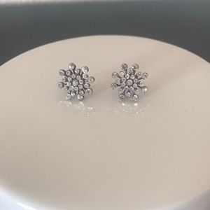 “Star Burst” Post Earrings